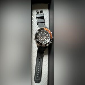 Invicta pro diver watch